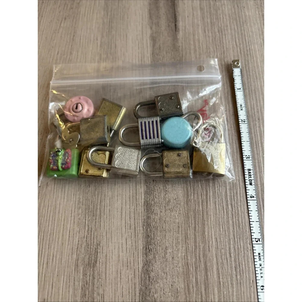 Lot‎ Of 11 Vintage Locker Room Diary Locks, Most Keys Not Included